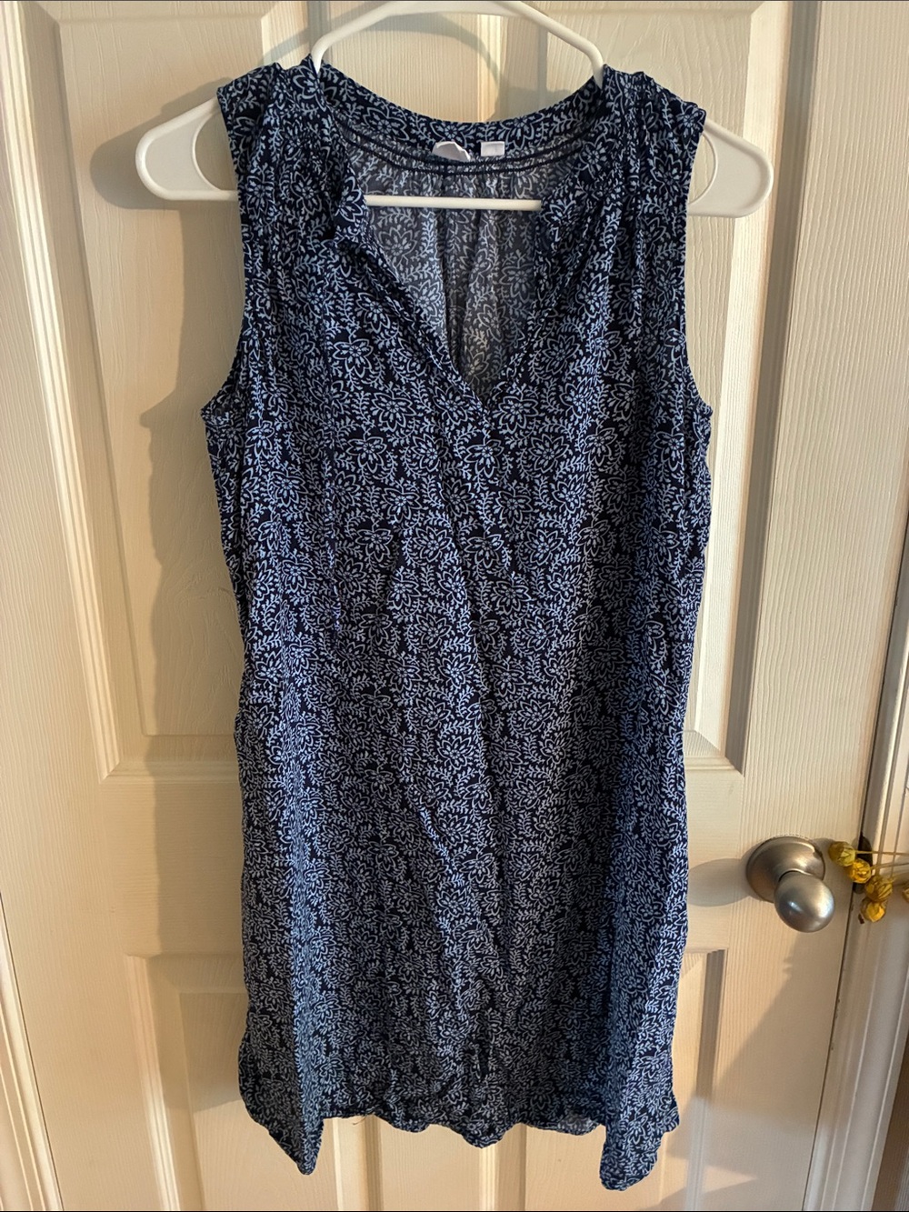 Gap sleeveless summer dress size small